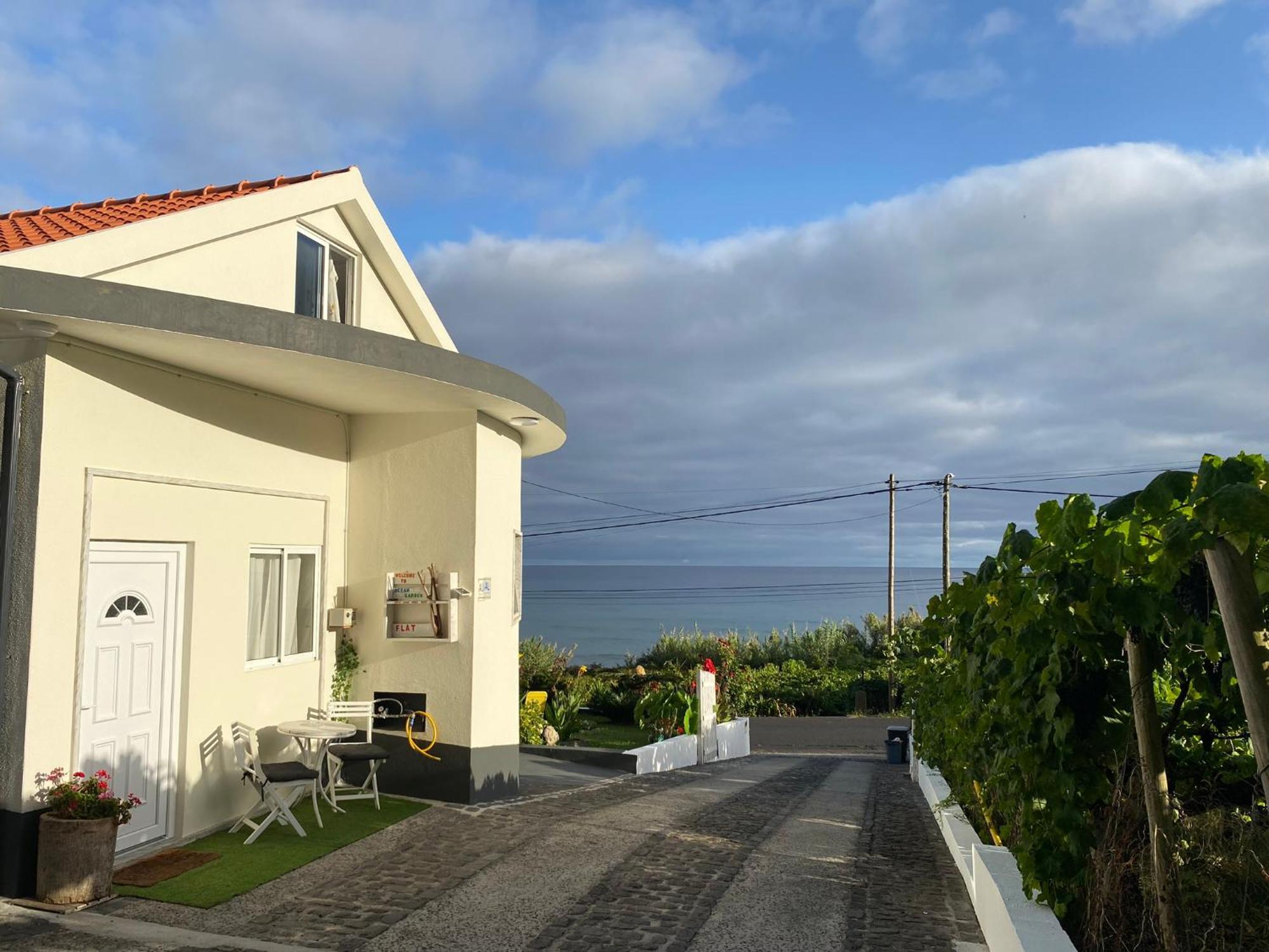 Ocean Garden, 4 Units By The Ocean Apartment Sao Vicente  Phòng bức ảnh